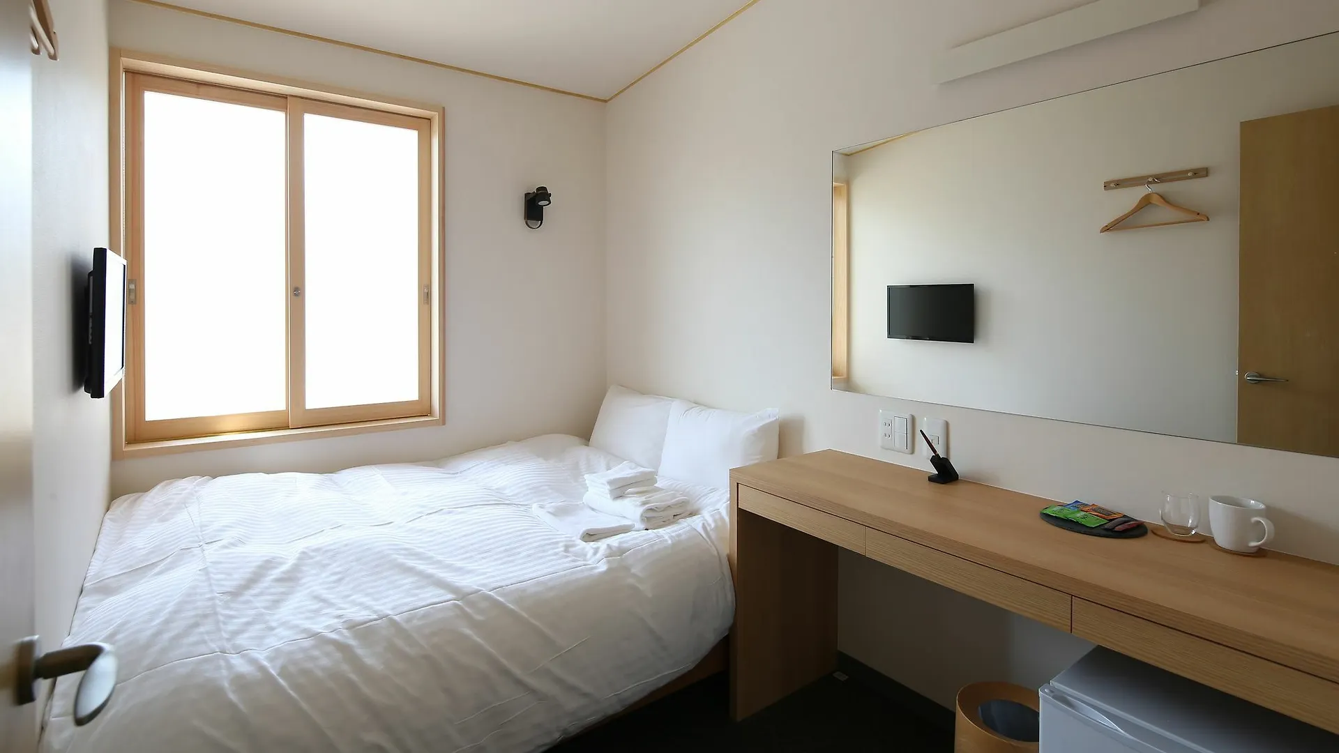 Tsumugi Kyotoekimae Apartment 0*, Kyoto Japan